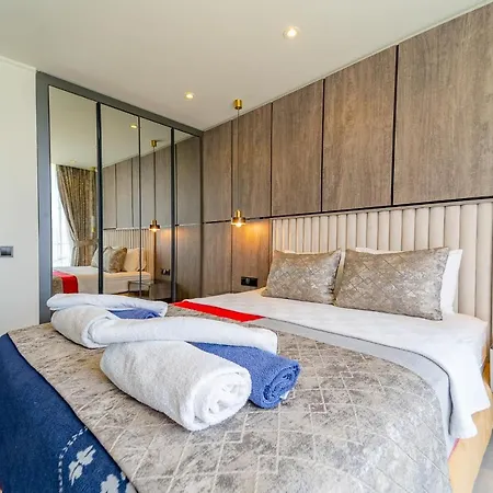 Kazarman, Kalkan'in Kalbinde Denize, Merkeze *