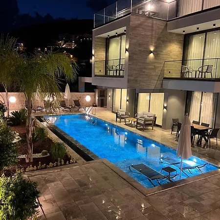 Kazarman, Kalkan'in Kalbinde Denize, Merkeze * Kalkan