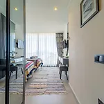 Kazarman, Kalkan'in Kalbinde Denize, Merkeze Vilă Kalkan