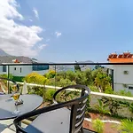 Kazarman, Kalkan'in Kalbinde Denize, Merkeze * Kalkan