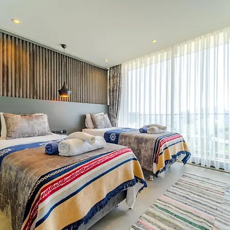 Kazarman, Kalkan'in Kalbinde Denize, Merkeze ヴィラ