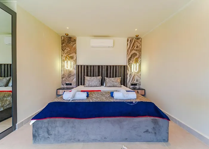 Villa Kazarman, Kalkan'in Kalbinde Denize, Merkeze Kalkan